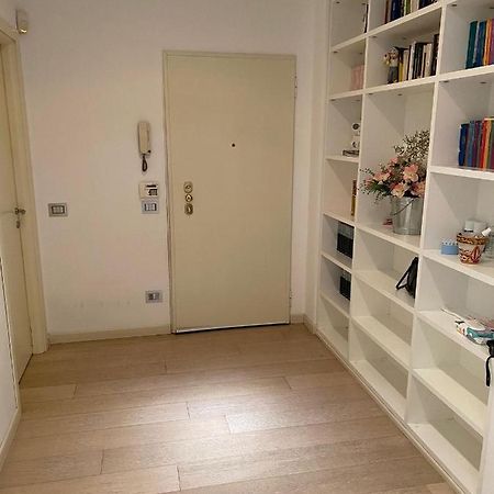Lovely Apartment In The New Porta Nuova Area Milán Exterior foto