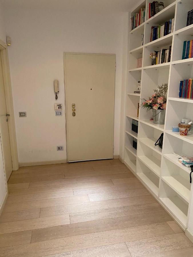 Lovely Apartment In The New Porta Nuova Area Milán Exterior foto